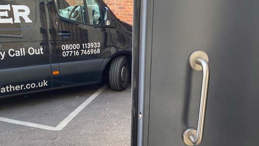 door lock repair in chafford hundred